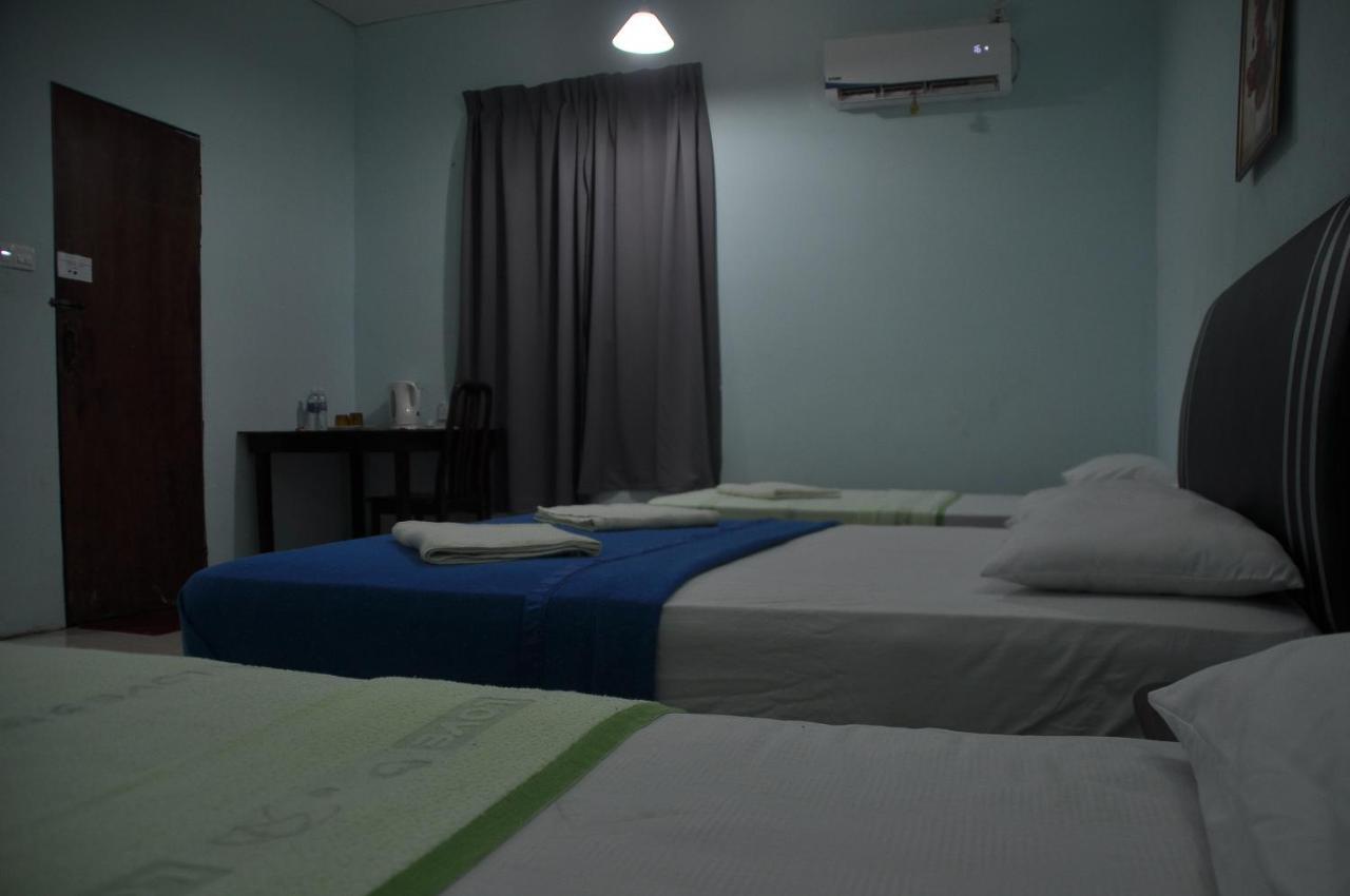 Sukau Tomanggong View Bed & Breakfast Exterior photo